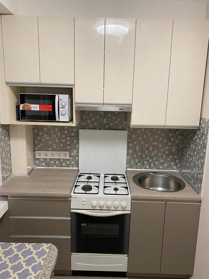 Apartment по адресу дружбы народов 8а *