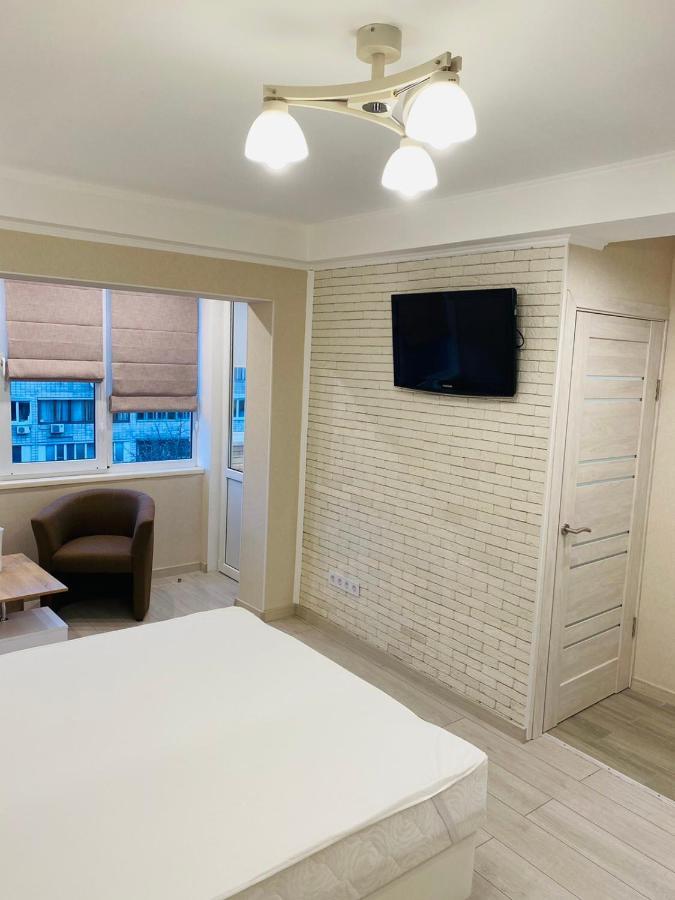 Apartment по адресу дружбы народов 8а *