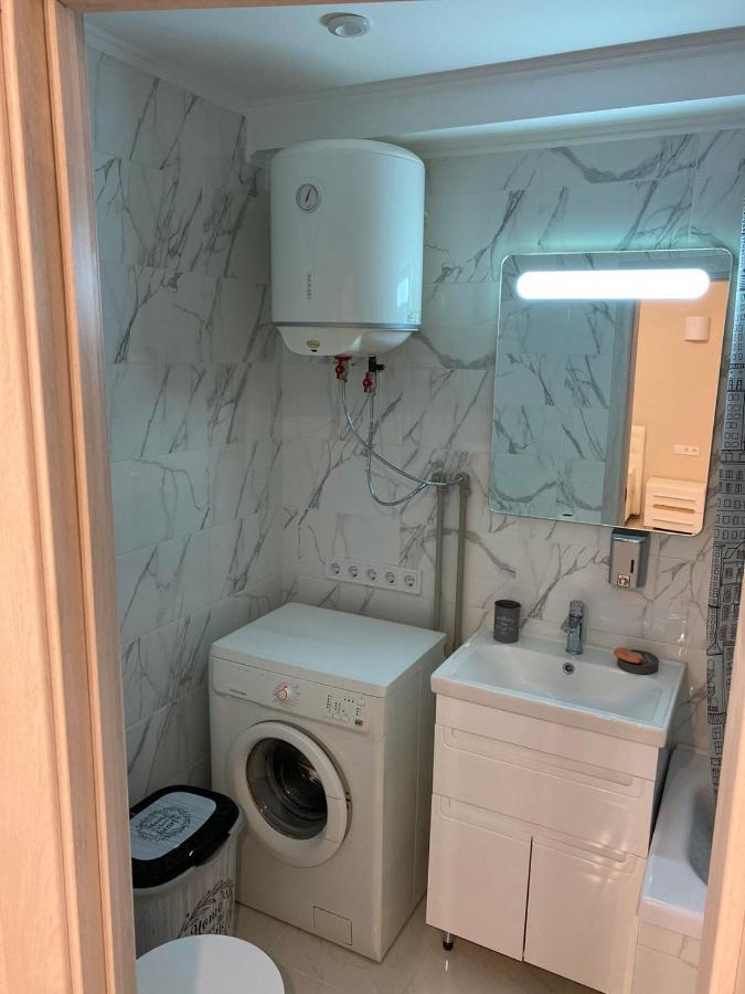 Apartment по адресу дружбы народов 8а