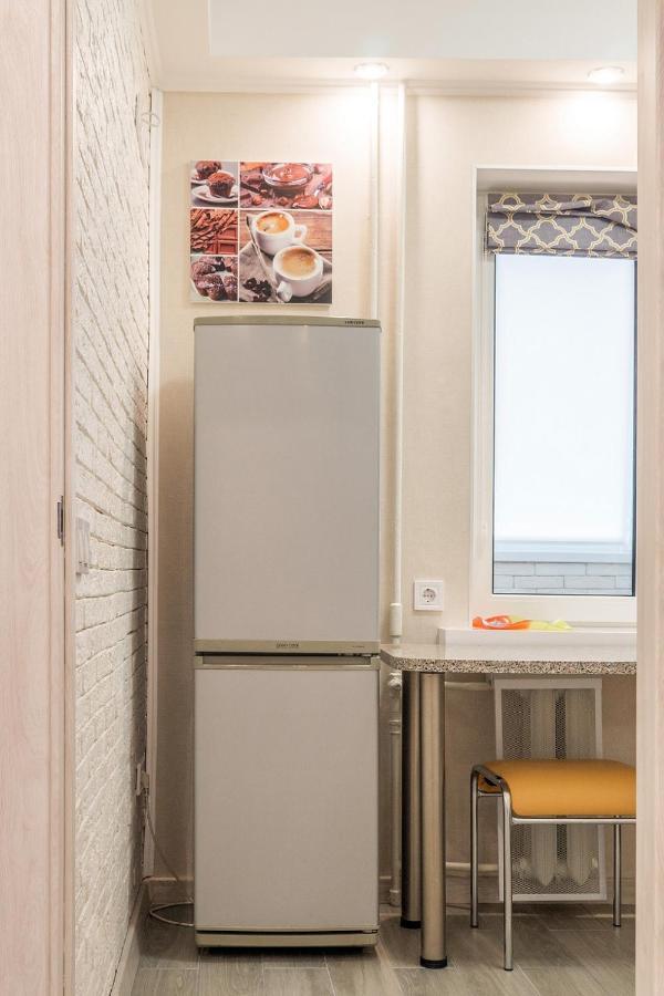 по адресу дружбы народов 8а Apartment Kyiv