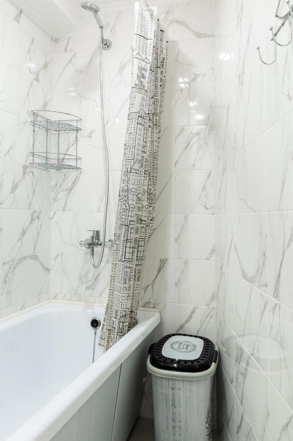 Apartment по адресу дружбы народов 8а *