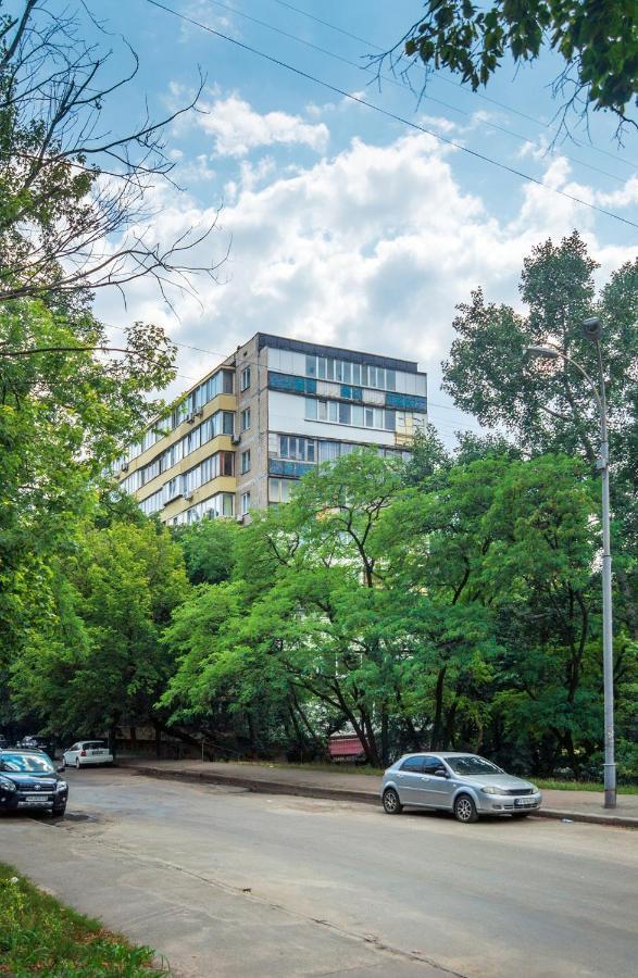 Apartment по адресу дружбы народов 8а *